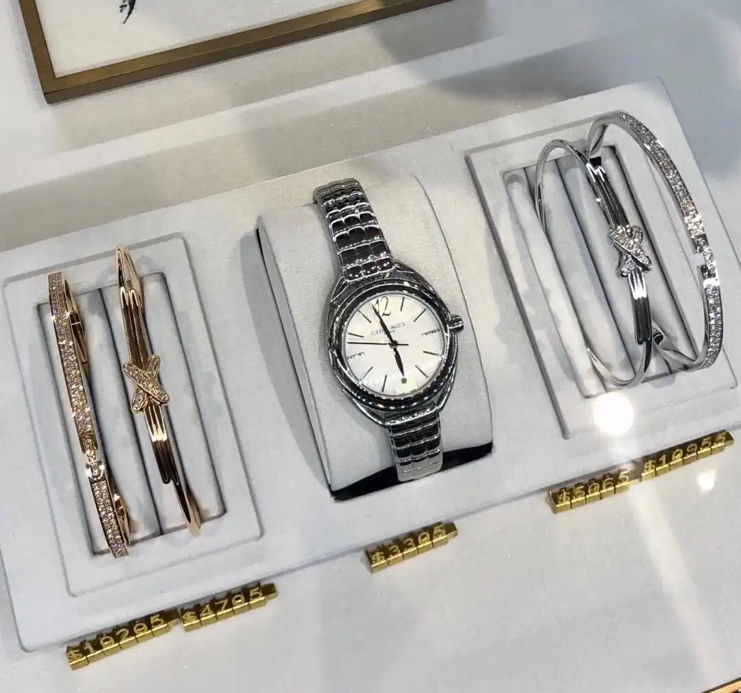 玫瑰金蛇骨链图片展示